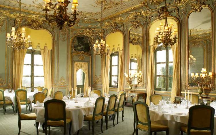 French-Dining-Gallery