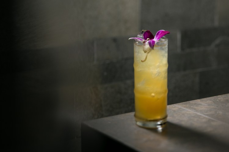 Soft Golden Iced Tea Hakkasan