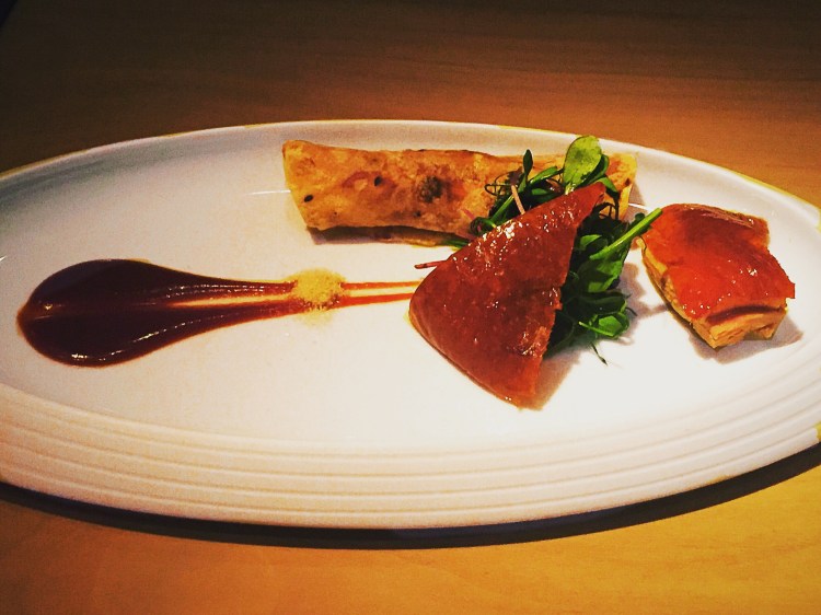 Roasted cherry wood Peking duck - HKK 