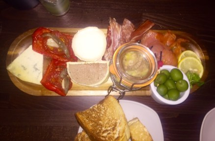 Four Sisters Grazing Board