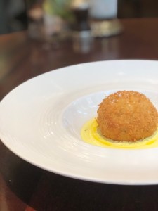 Outlaws at The Capital - Gin and Bone copyright - Scotch Egg