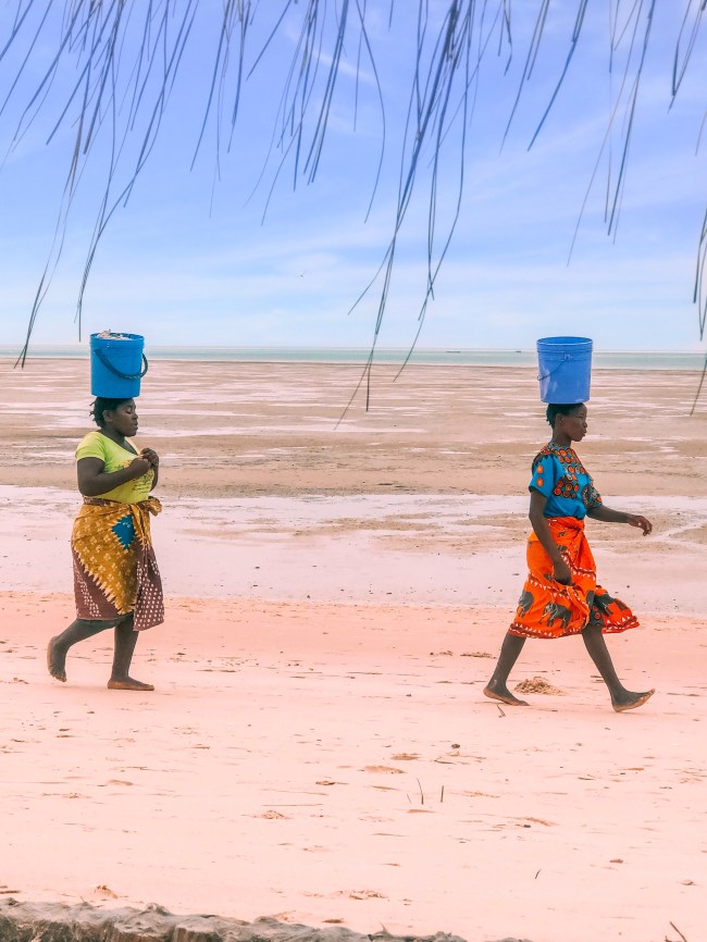 Hospital - Azura benguerra - Kids - Sky - Sunset - Africa - Mozambique
